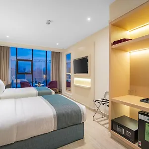 3* Hotel Grand Ambassador