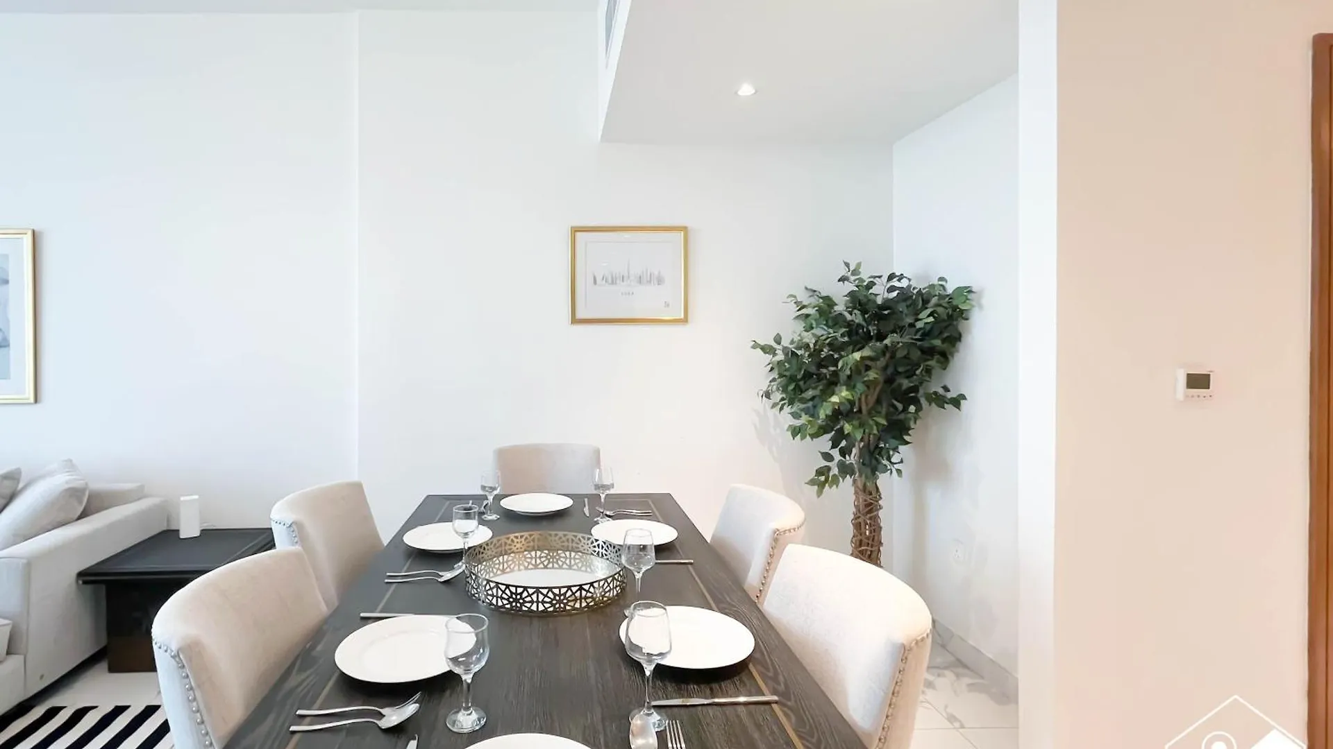 2Br In Amna Tower , 58Th Floor, Dubai Skyline Apartment