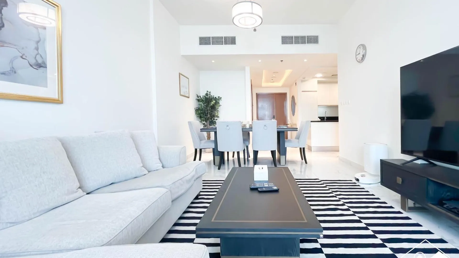 2Br In Amna Tower , 58Th Floor, Dubai Skyline Apartment