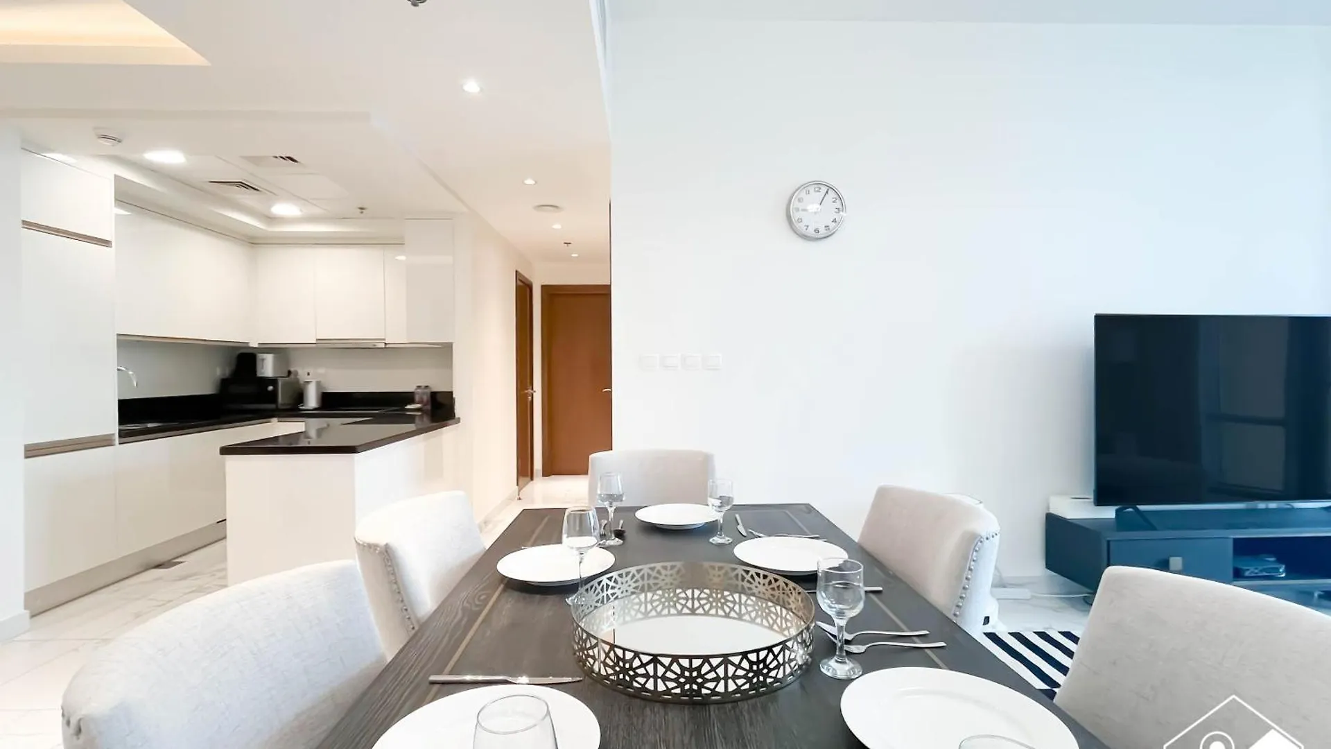 2Br In Amna Tower , 58Th Floor, Dubai Skyline Apartment